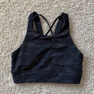 Vuori Elevation Bra Black Camo Size XS